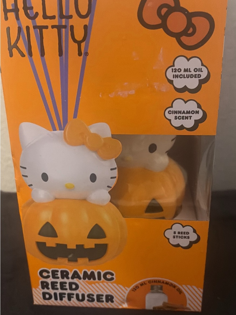 Hello Kitty Orange and White Ceramic Reed Diffuser